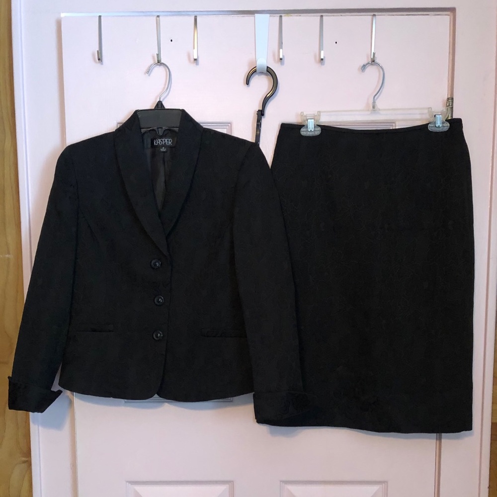 Women Black Dress Suit